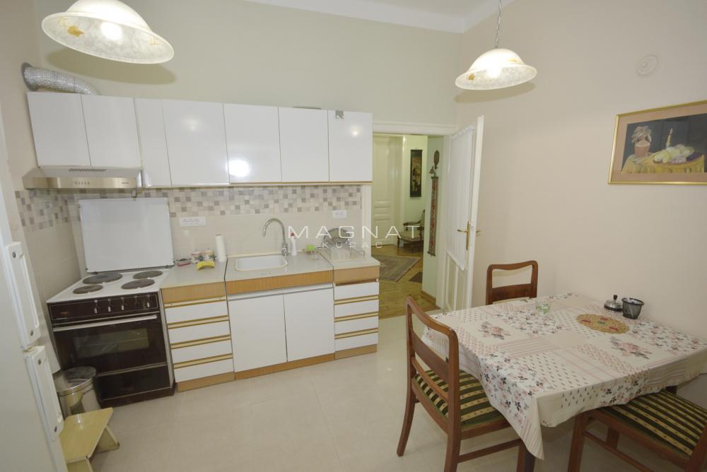 Slika 8 - Bože Jankovića, Trosoban stan na prodaju, 72m2, 220.000€