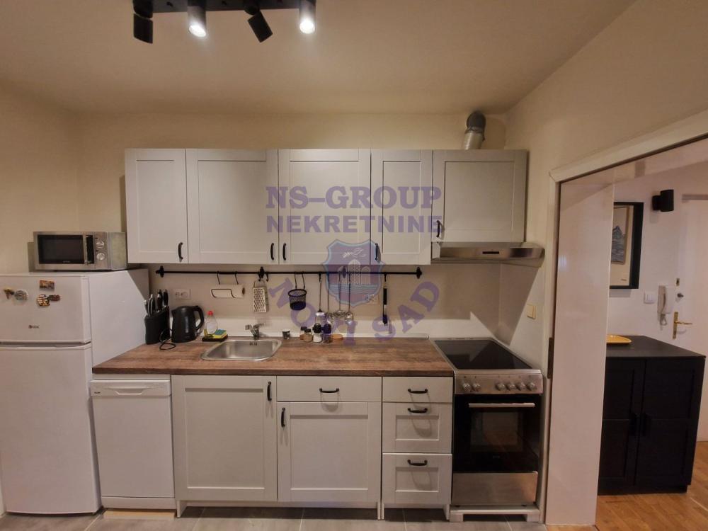 Glavna slika -Jednoiposoban stan na prodaju, 44m2, 139.050€