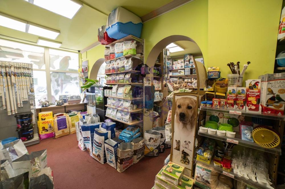 Slika 1 -  Lokal na prodaju, 192m2, 366.650€