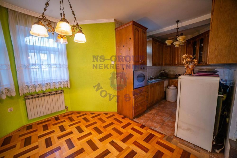 Slika 4 -  Kuća na prodaju, 402m2, 391.400€