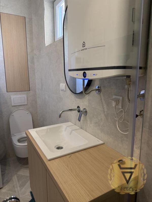 Slika 8 - Dvosoban stan za izdavanje, 42m2, 850€