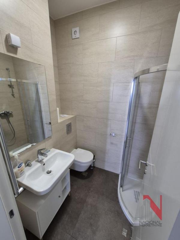 Slika 3 - TRG GALERIJE, Jednoiposoban stan za izdavanje, 55m2, 600€