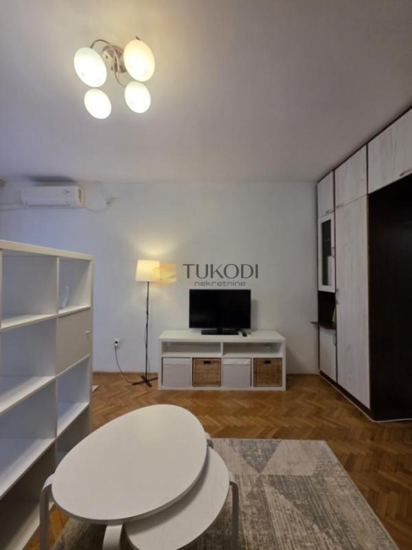 Slika 3 - Jednosoban stan za izdavanje, 37m2, 400€