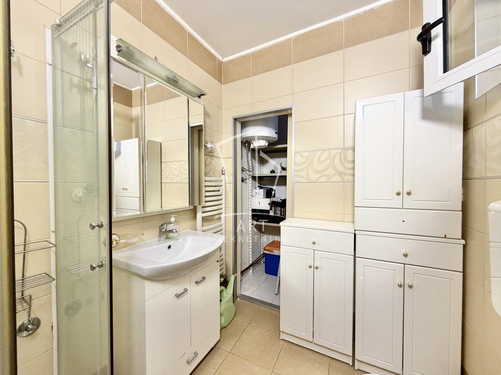 Slika 10 - Trstenjakova,  Kuća za izdavanje, 138m2, 1.900€