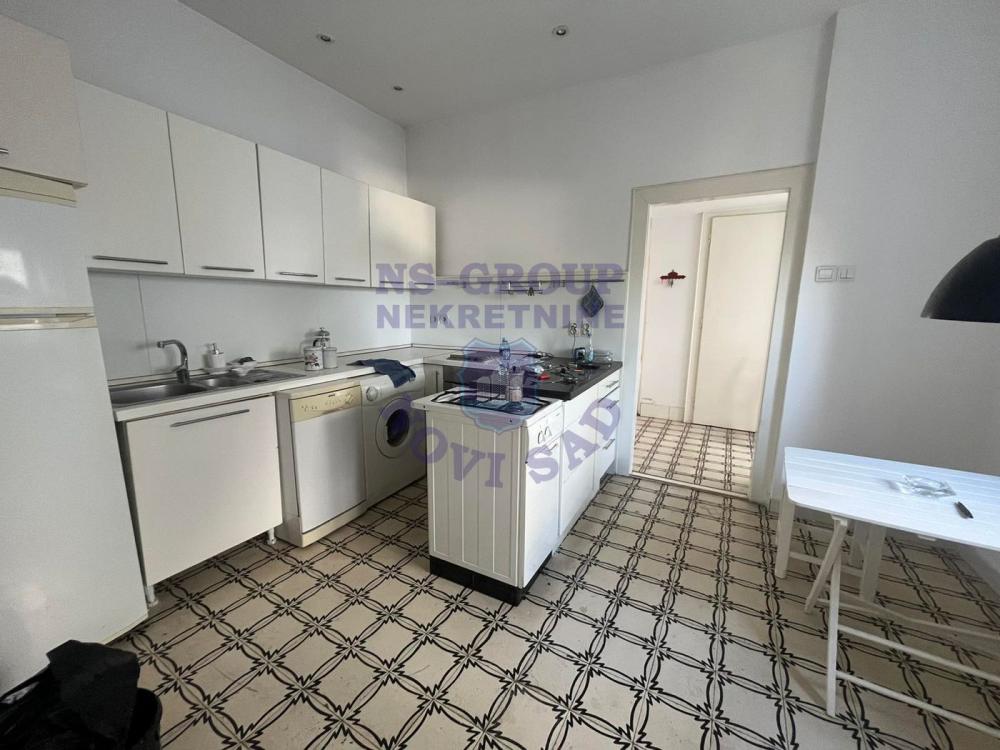 Slika 3 -  Stan na prodaju, 173m2, 401.700€