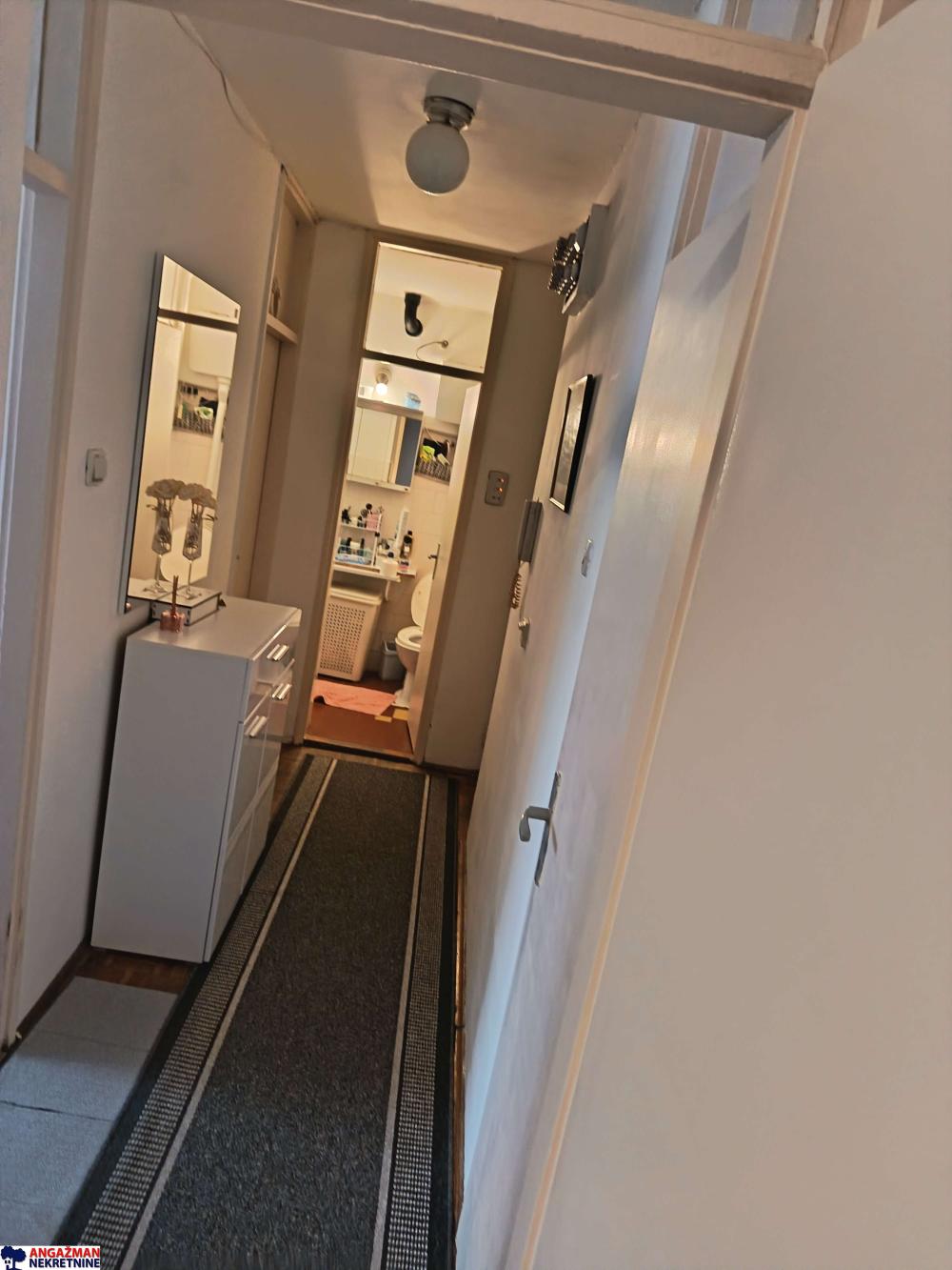 Slika 5 - Bulevar Zorana Đinđića, Dvosoban stan na prodaju, 55m2, 230.000€