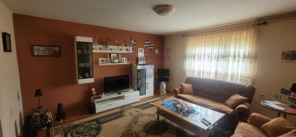 Slika 1 -  Kuća na prodaju, 180m2, 319.300€