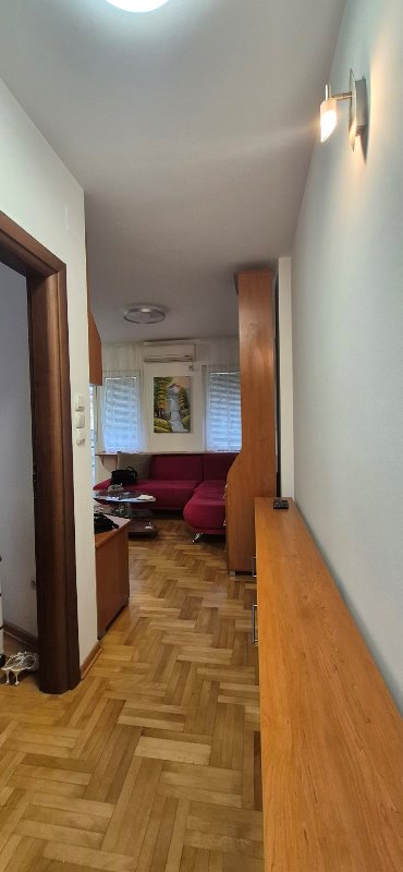 Slika 2 - Đorđa Kratovca, Dvosoban stan za izdavanje, 32m2, 500€