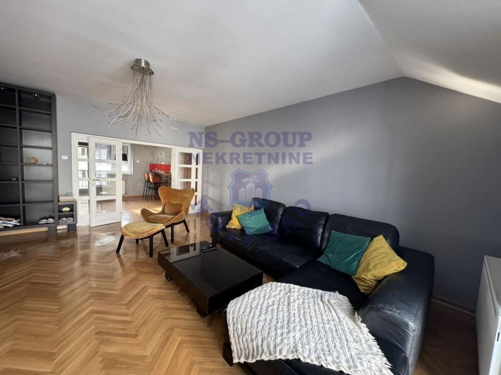 Glavna slika -Petosoban stan na prodaju, 156m2, 440.280€