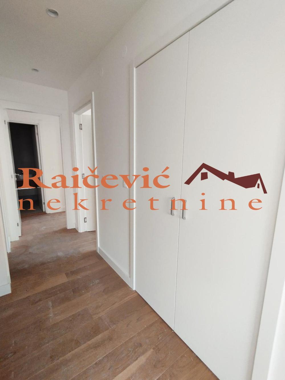 Slika 10 - Kraljice Drage Obrenovic, Trosoban stan na prodaju, 80m2, 380.000€