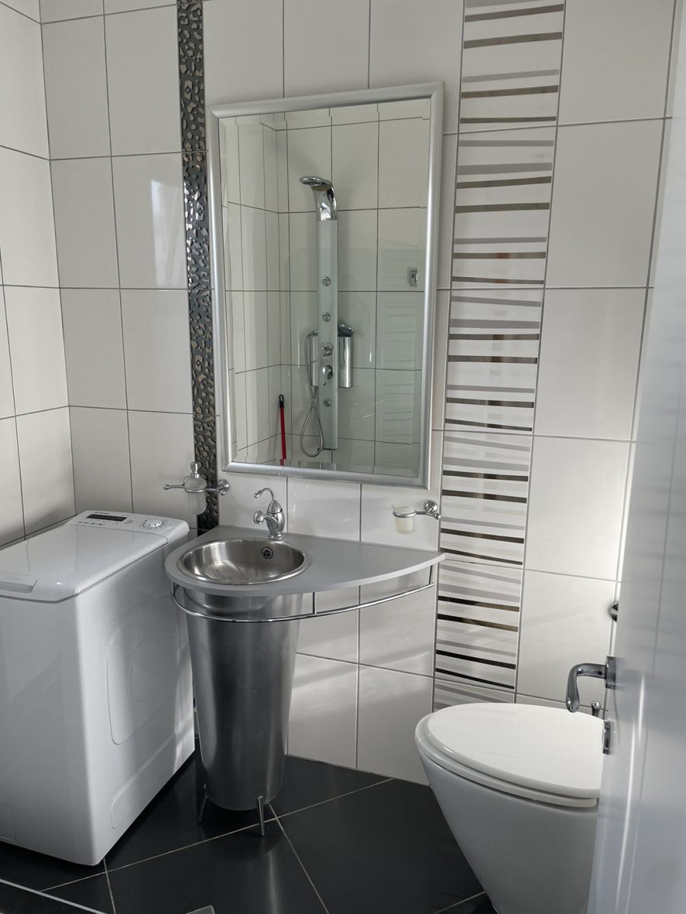 Slika 11 - Todora Dukina, Trosoban stan za izdavanje, 70m2, 650€