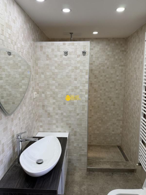 Slika 10 - Branka Radičevića, Trosoban stan na prodaju, 111m2, 195.000€