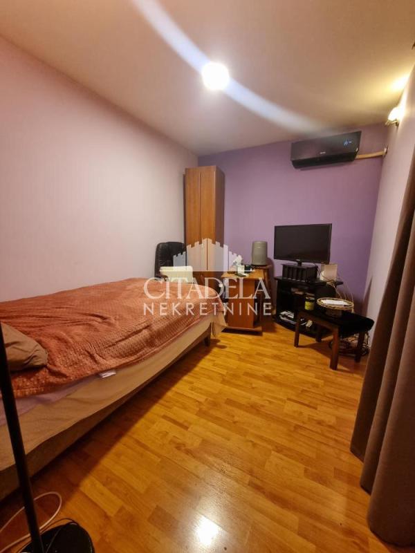 Slika 1 - Crnogorska, Trosoban stan na prodaju, 74m2, 240.000€