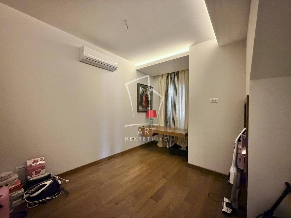 Slika 8 - Stojana Protića, Petosoban stan na prodaju, 255m2, 1.200.000€