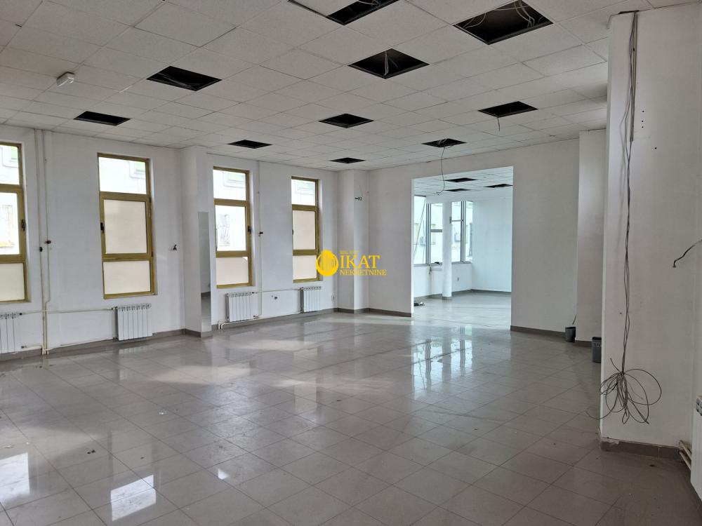 Slika 4 - Ustanička,  Lokal za izdavanje, 135m2, 2.500€
