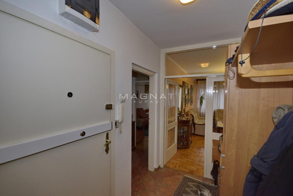 Slika 10 - Braće Srnić, Troiposoban stan na prodaju, 95m2, 270.000€