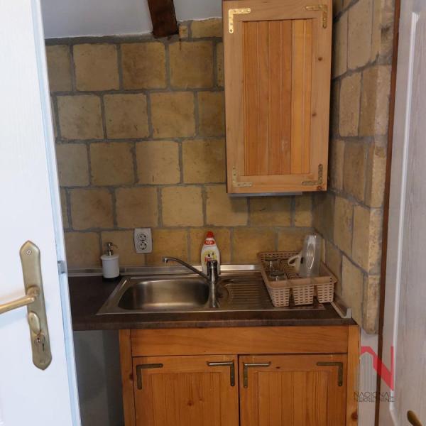 Slika 4 - KRALJA ALEKSANDRA,  Lokal za izdavanje, 145m2, 1.300€