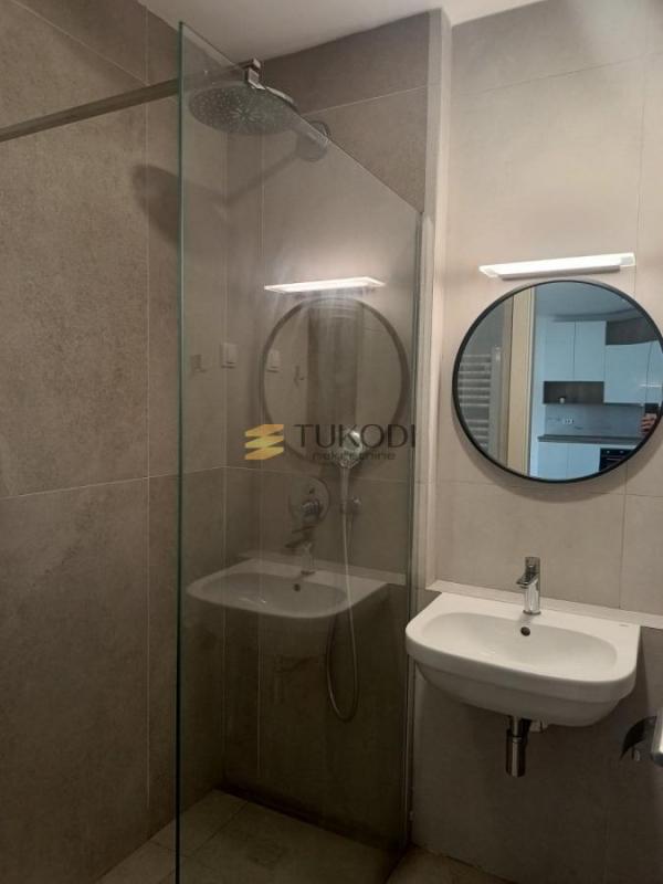 Slika 9 - Dvosoban stan za izdavanje, 54m2, 950€