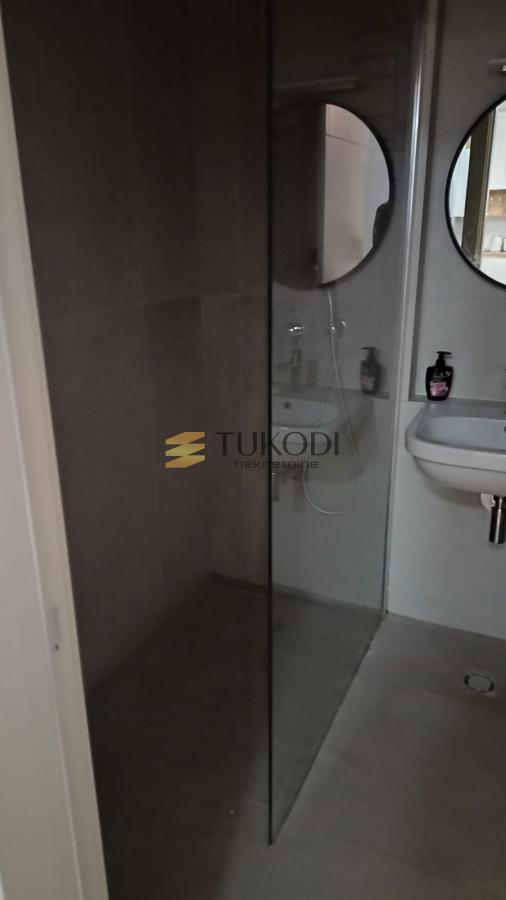 Slika 8 - Dvosoban stan za izdavanje, 54m2, 950€