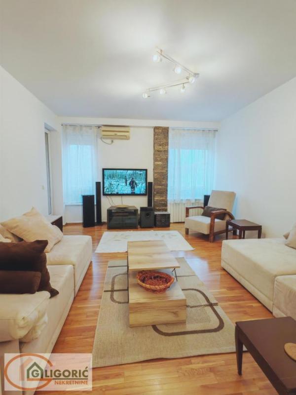 Slika 1 - Đurićeva, Četvorosoban stan za izdavanje, 85m2, 950€