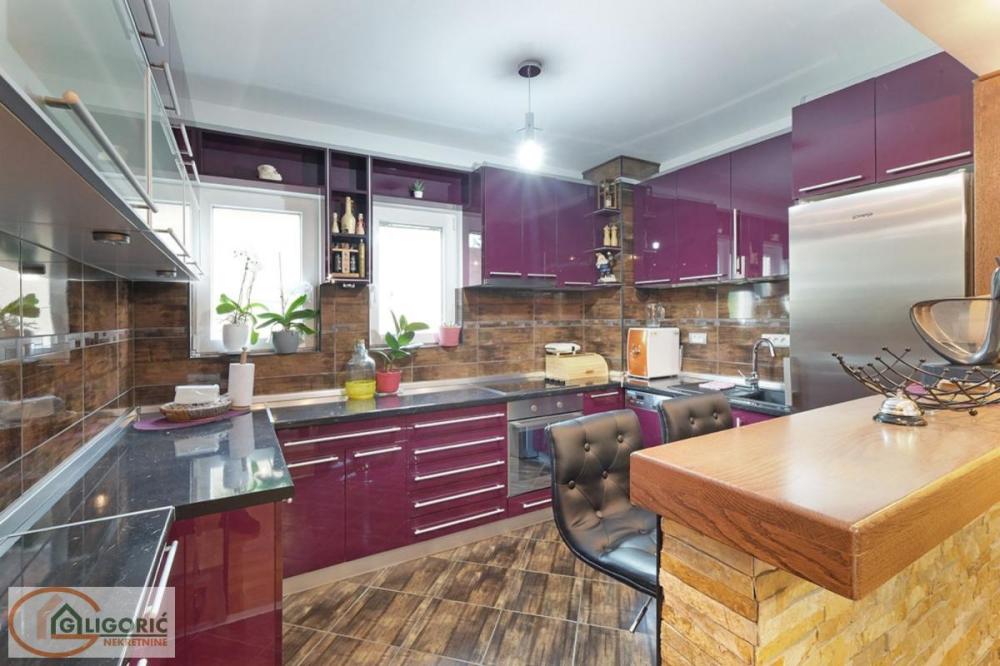 Slika 3 -  Kuća na prodaju, 460m2, 459.000€