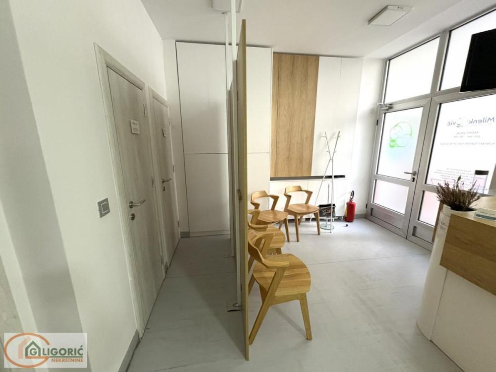 Slika 3 - Stojana Protića,  Lokal na prodaju, 143m2, 550.000€