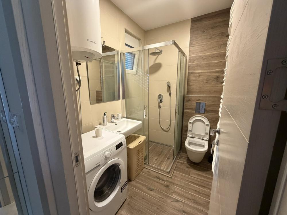 Slika 8 - Admirala Vukovića, Dvosoban stan za izdavanje, 42m2, 750€