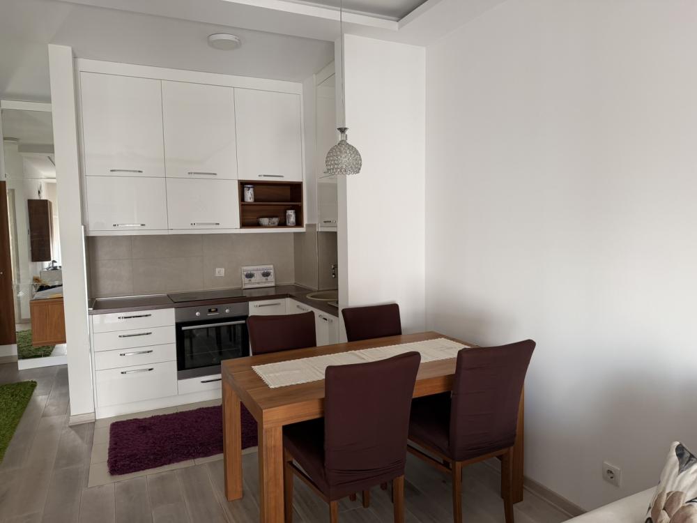 Slika 3 - Admirala Vukovića, Dvosoban stan za izdavanje, 42m2, 750€