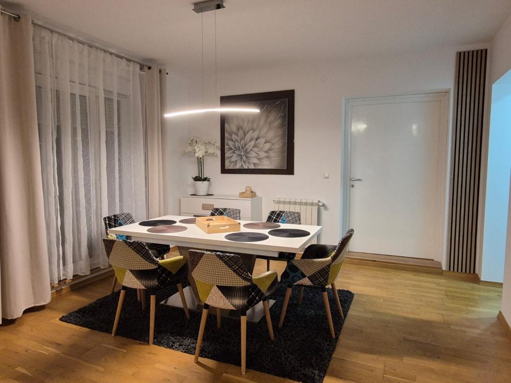 Slika 1 - Timočka, Trosoban stan za izdavanje, 100m2, 1.100€