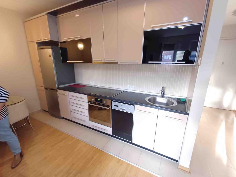 Slika 1 - Palmotićeva, Dvosoban stan za izdavanje, 45m2, 750€