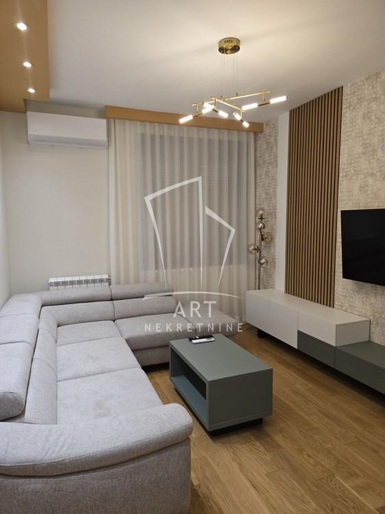 Glavna slika -Primorska, Dvosoban stan za izdavanje, 52m2, 750€