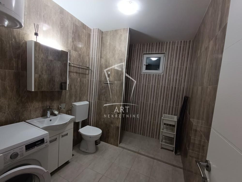 Slika 8 - Živka Petrovića, Dvoiposoban stan za izdavanje, 59m2, 600€