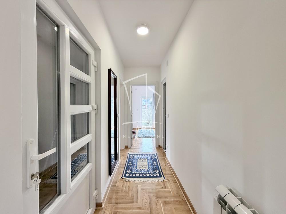 Slika 6 - Jumbina,  Kuća na prodaju, 267m2, 150.000€