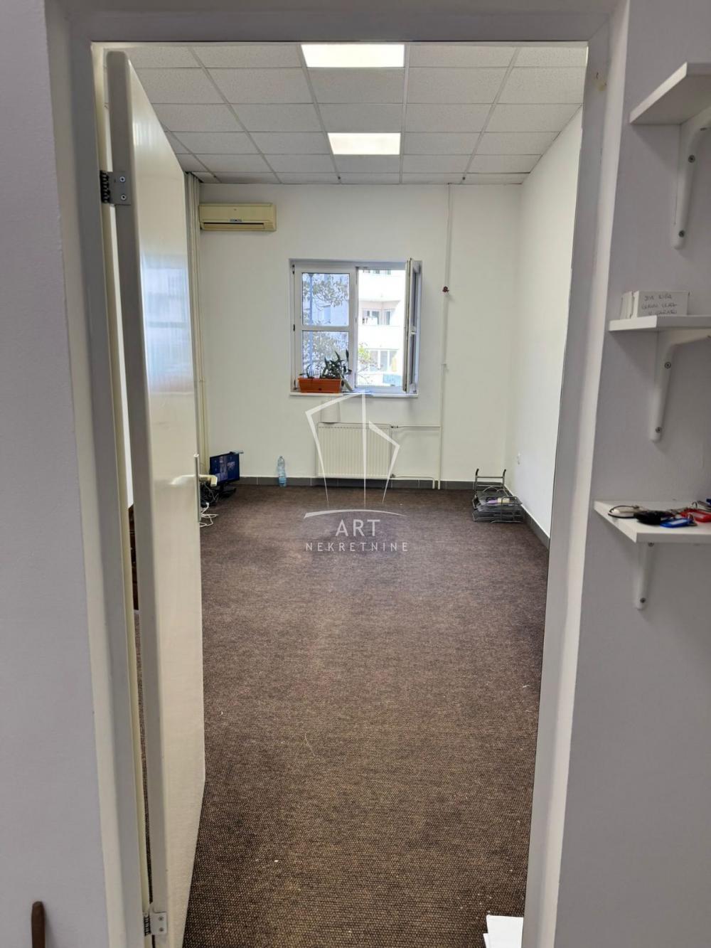 Slika 4 - Jove Ilića,  Lokal za izdavanje, 232m2, 2.500€