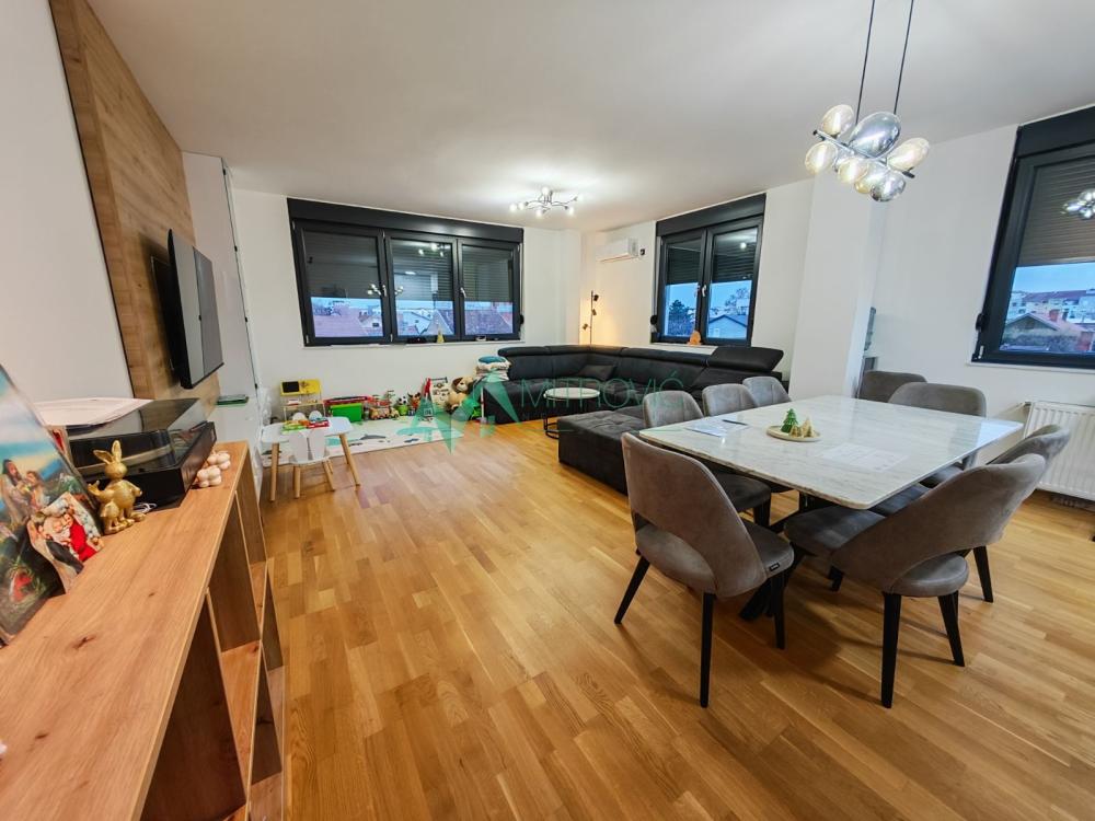 Slika 1 - Troiposoban stan na prodaju, 87m2, 279.130€