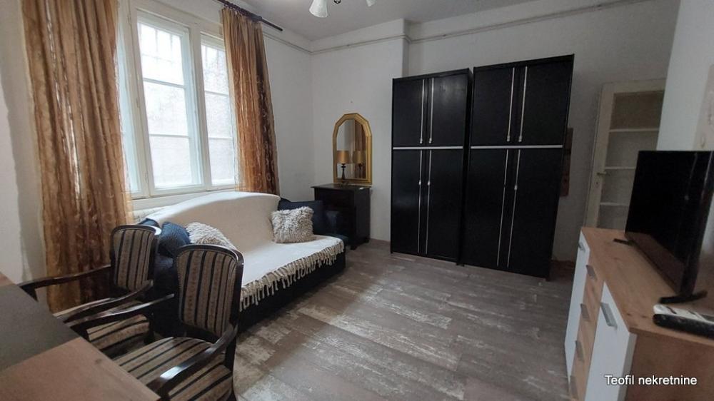 Glavna slika -Kneginje Zorke, Jednoiposoban stan za izdavanje, 45m2, 500€