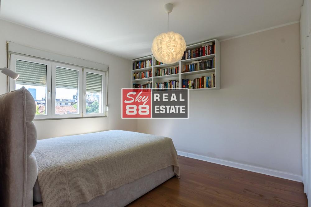 Slika 10 - Petosoban stan na prodaju, 48m2, 285.000€