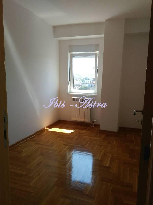 Slika 7 - Ruzveltova, Trosoban stan za izdavanje, 60m2, 700€