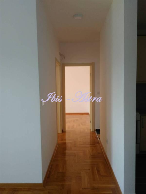 Slika 8 - Ruzveltova, Trosoban stan za izdavanje, 60m2, 700€