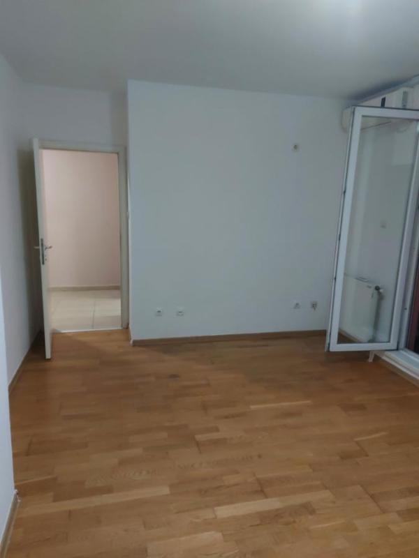 Slika 1 - Jednoiposoban stan za izdavanje, 40m2, 350€