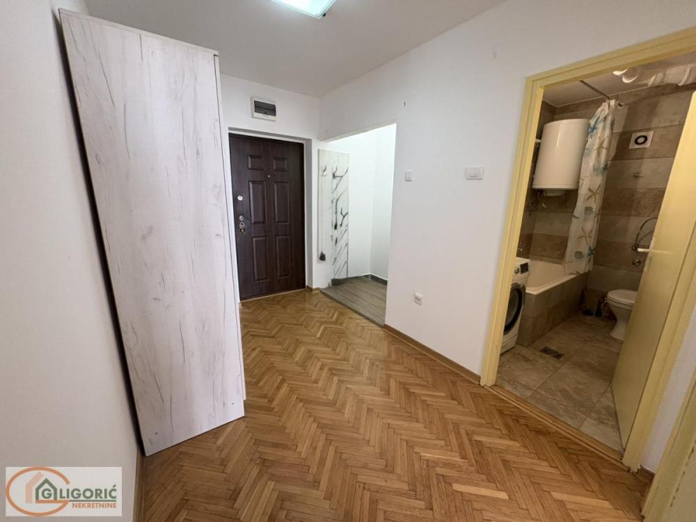 Slika 8 - Dvosoban stan za izdavanje, 45m2, 550€