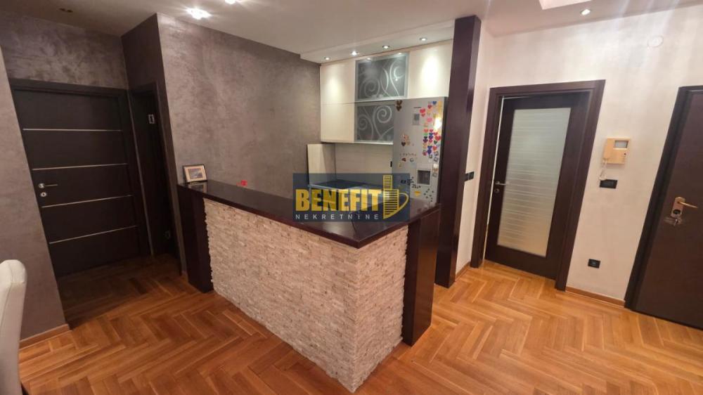 Slika 5 - Četvorosoban stan za izdavanje, 97m2, 1.450€