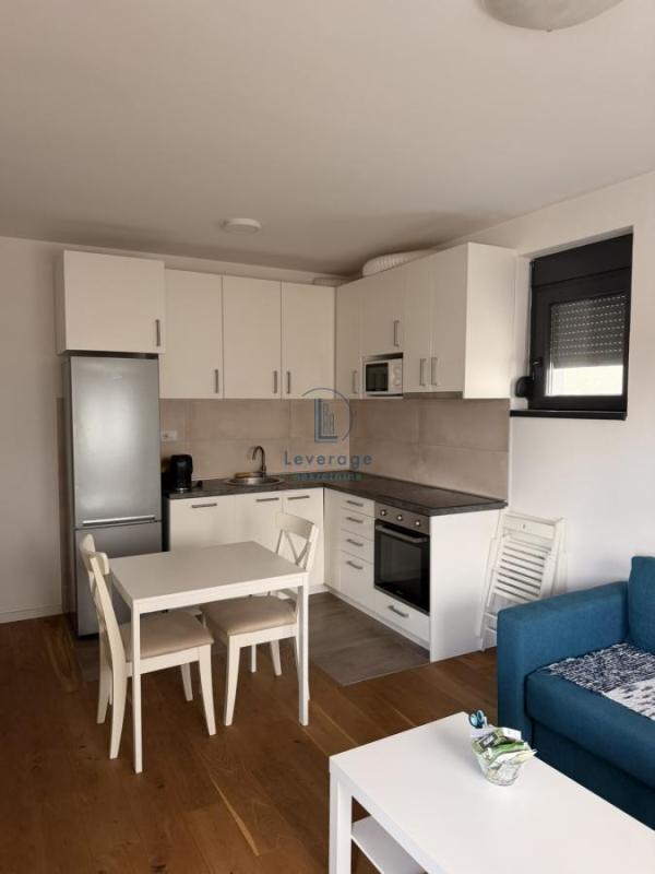 Slika 3 - Stanka Vraza, Dvoiposoban stan za izdavanje, 48m2, 650€