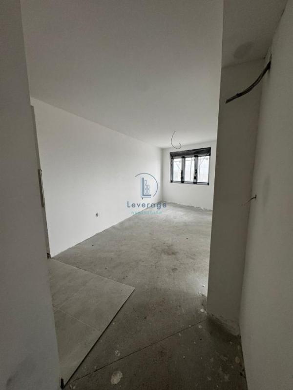 Slika 4 - Nine Kirsanove, Dvoiposoban stan na prodaju, 66m2, 133.500€