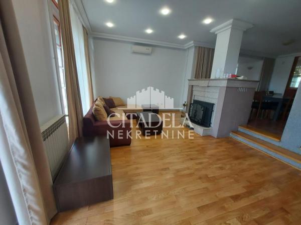 Slika 8 - Cara Iraklija,  Kuća za izdavanje, 400m2, 5.000€