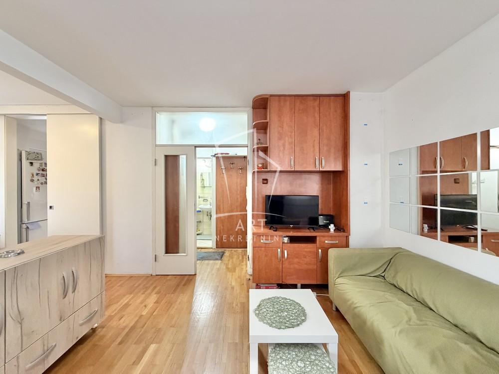 Slika 2 - Gospodara Vučića, Jednosoban stan za izdavanje, 37m2, 500€