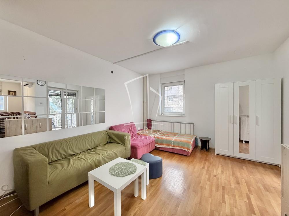 Glavna slika -Gospodara Vučića, Jednosoban stan za izdavanje, 37m2, 500€