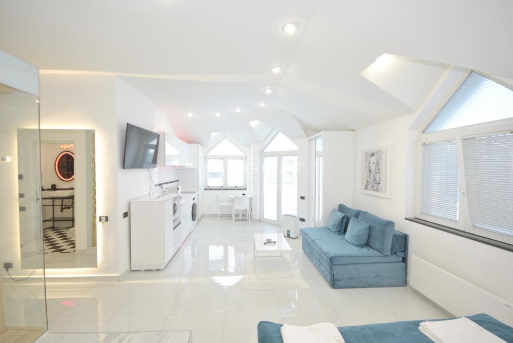 Glavna slika -Đevđelijska, Trosoban stan na prodaju, 155m2, 500.000€