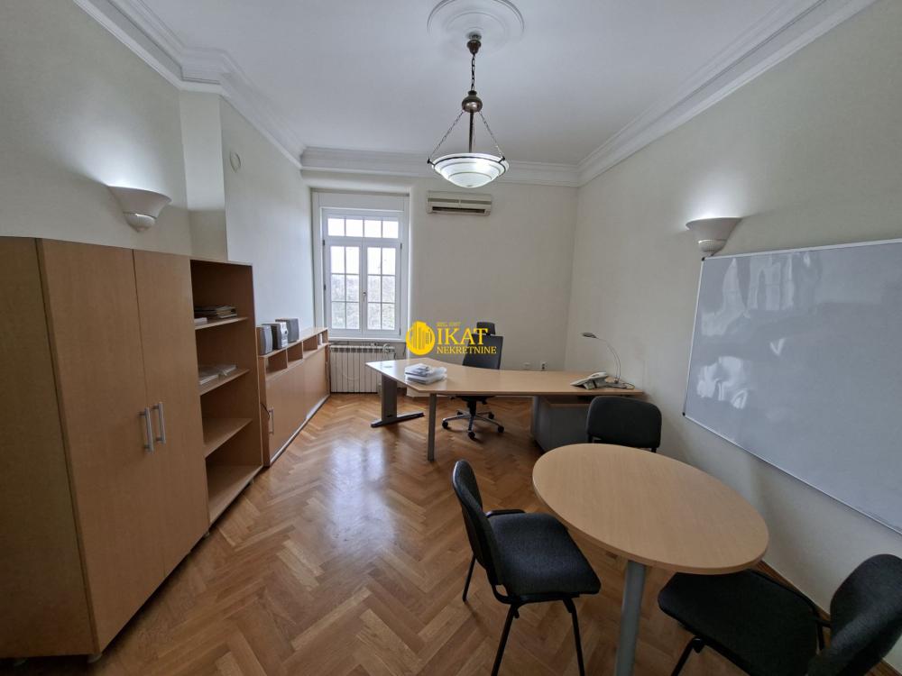 Slika 3 - Pariska,  Lokal za izdavanje, 130m2, 2.500€