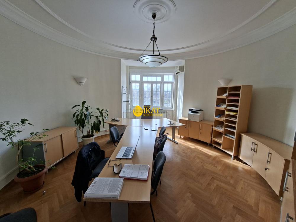 Slika 4 - Pariska,  Lokal za izdavanje, 130m2, 2.500€